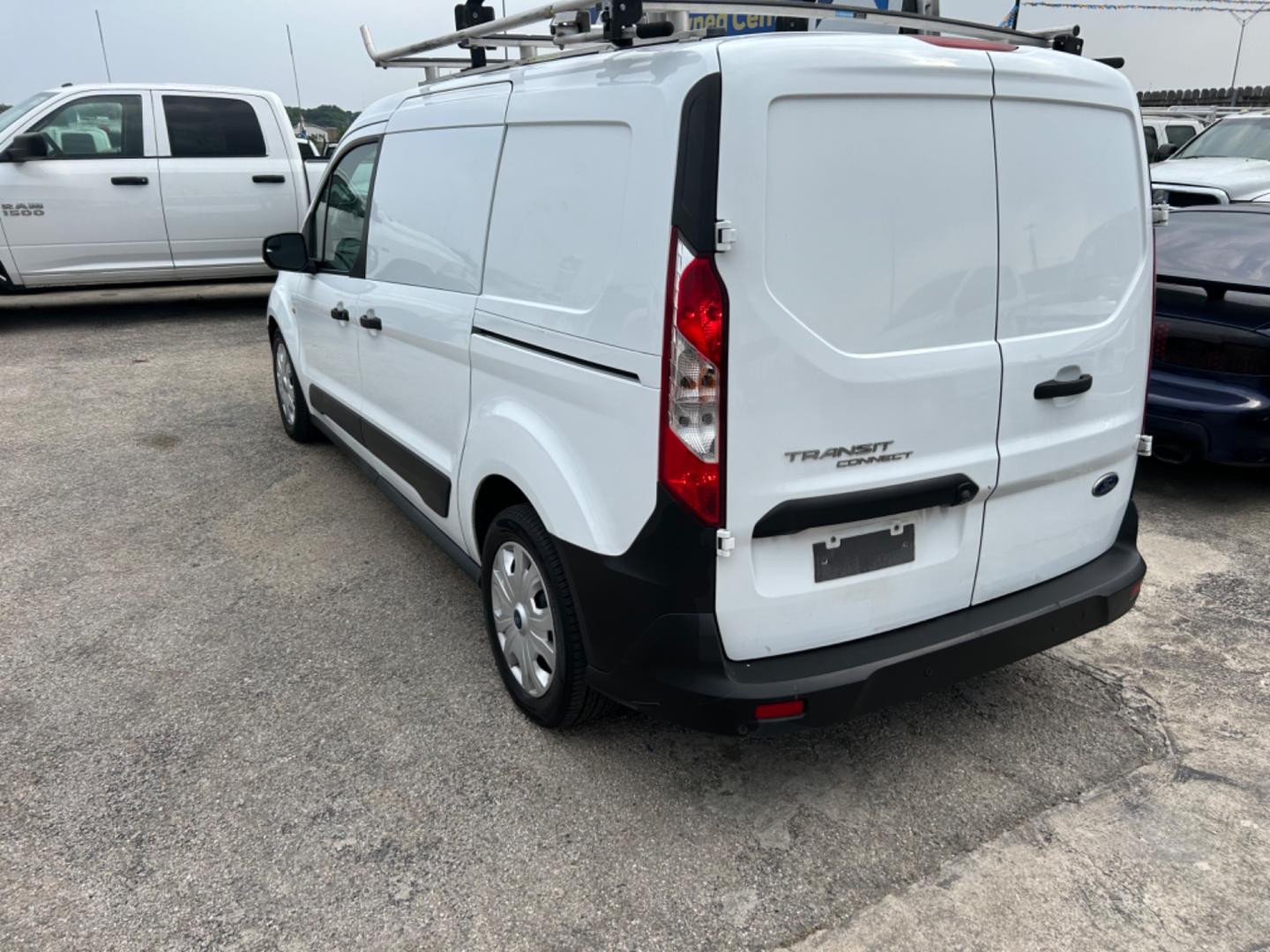 2020 White Ford Transit Connect Cargo Van XL LWB w/Rear 180 Degree Door (NM0LS7E25L1) with an 2.5L L4 DOHC 16V engine, 6A transmission, located at 1687 Business 35 S, New Braunfels, TX, 78130, (830) 625-7159, 29.655487, -98.051491 - Photo#7